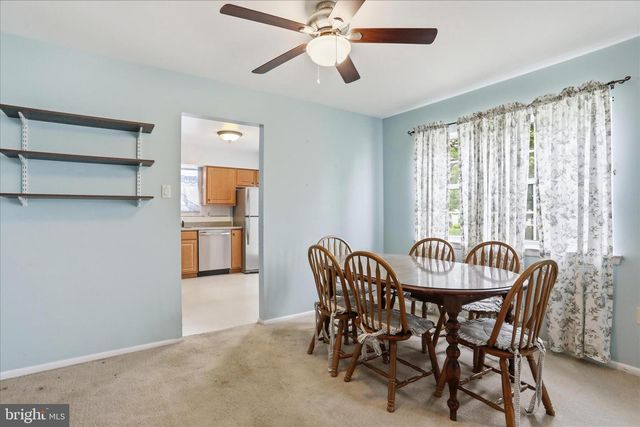 5661 CRABAPPLE DR, Frederick, MD 21703