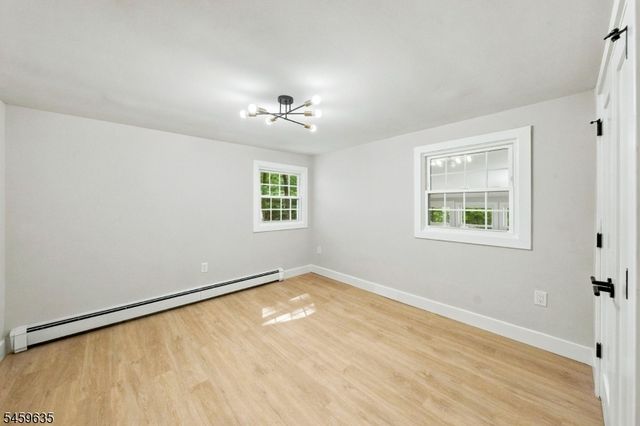 26 Cooper Ln, Chester Twp., NJ 07930