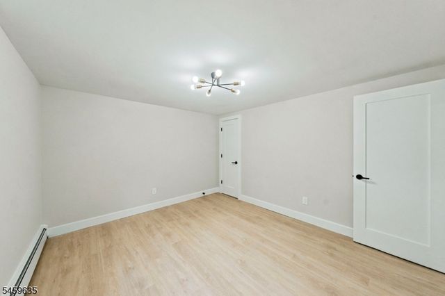 26 Cooper Ln, Chester Twp., NJ 07930