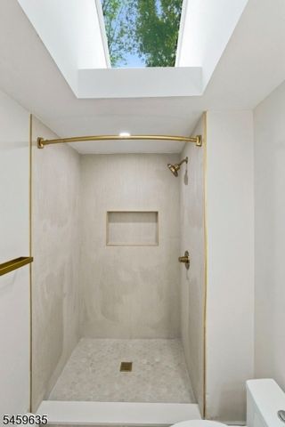 26 Cooper Ln, Chester Twp., NJ 07930