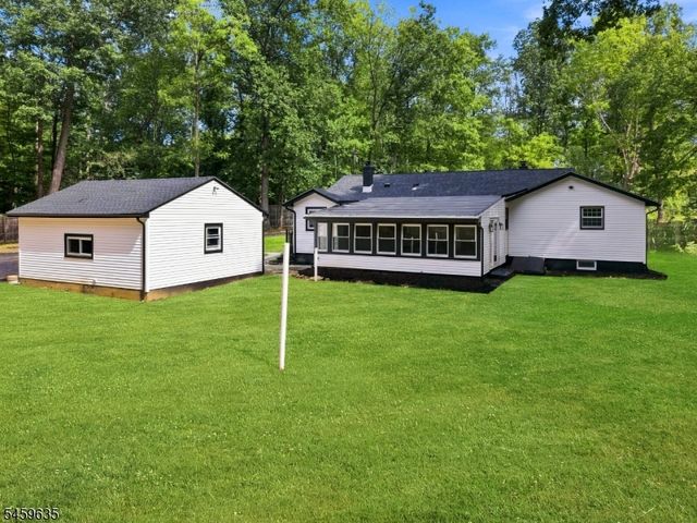 26 Cooper Ln, Chester Twp., NJ 07930