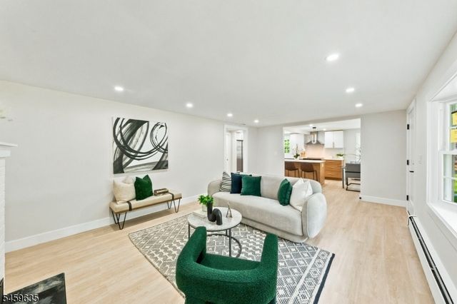 26 Cooper Ln, Chester Twp., NJ 07930