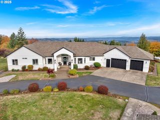 41375 Se VISTA LOOP Dr, Sandy, OR 97055