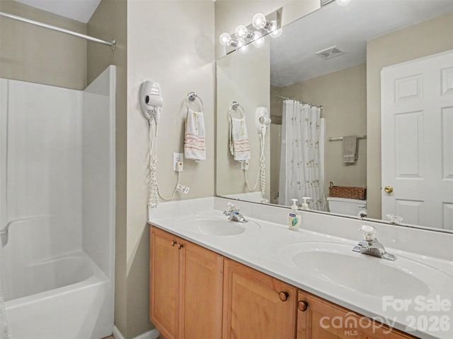 161 Montrose Drive, Mooresville, NC 28115