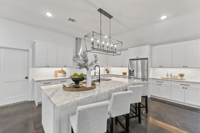 1589 County Road 252, Anderson, TX 77830