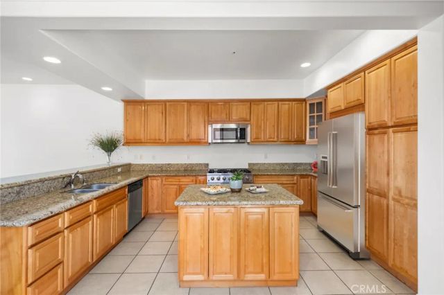 14365 Nautical D, Helendale, CA 92342