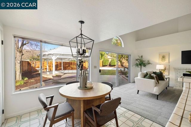 4283 Knollview Dr, Danville, CA 94506