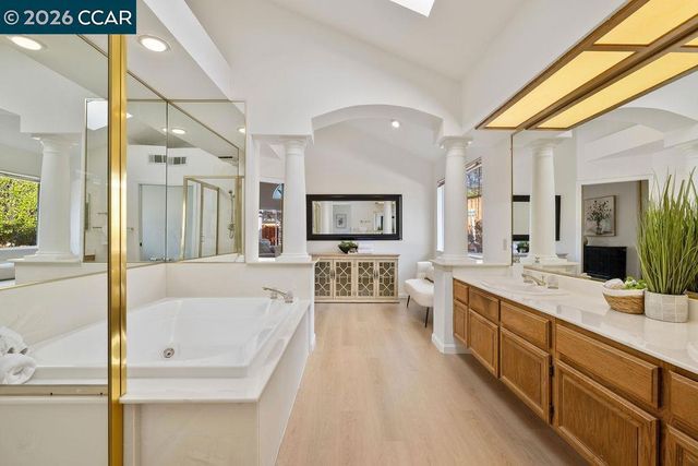 4283 Knollview Dr, Danville, CA 94506