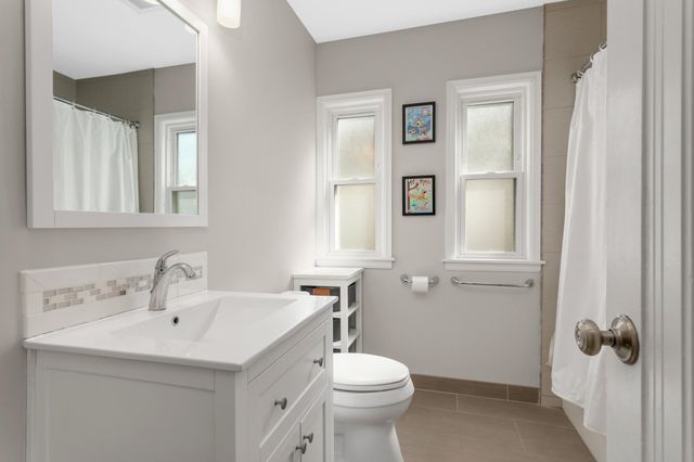 3913 Kipling Avenue, Saint Louis Park, MN 55416