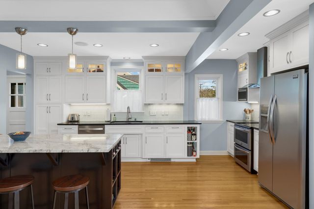 3913 Kipling Avenue, Saint Louis Park, MN 55416