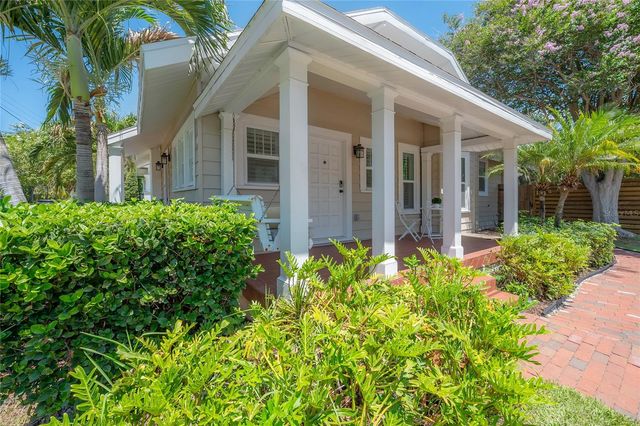 3001 W SAN JOSE STREET, Tampa, FL 33629