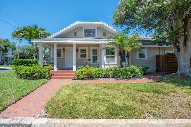 3001 W SAN JOSE STREET, Tampa, FL 33629