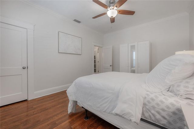 3001 W SAN JOSE STREET, Tampa, FL 33629