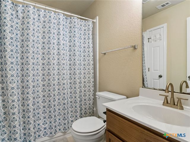 235 Roadrunner Avenue, New Braunfels, TX 78130