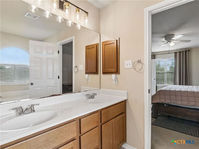 235 Roadrunner Avenue, New Braunfels, TX 78130