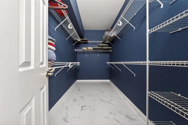 4956 CREEKSIDE TRAIL, Sarasota, FL 34243