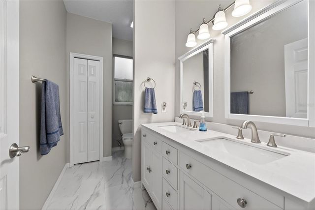 4956 CREEKSIDE TRAIL, Sarasota, FL 34243