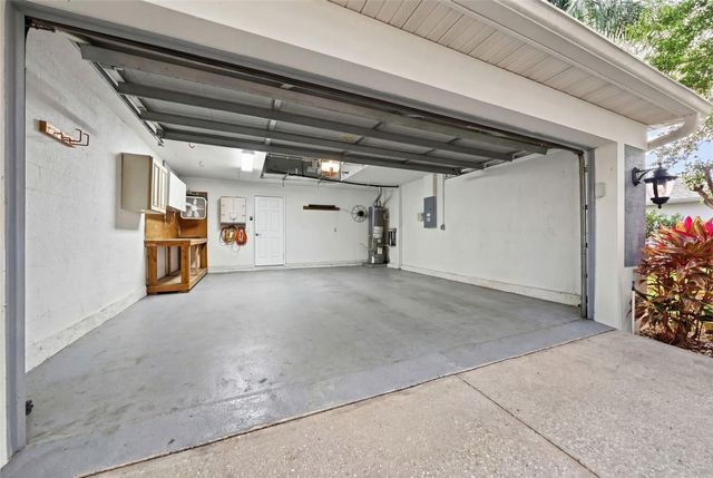 4956 CREEKSIDE TRAIL, Sarasota, FL 34243