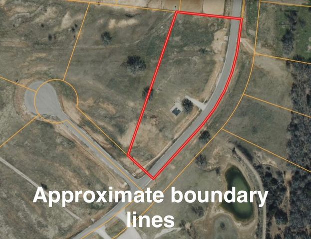 104 Foxtrot Court, Alvord, TX 76225