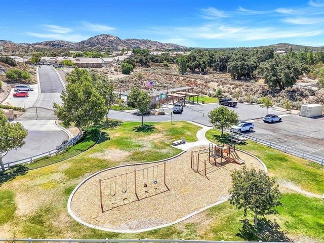 32448 Evening Primrose Trail, Campo, CA 91906