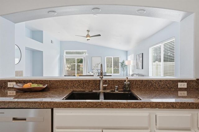 32448 Evening Primrose Trail, Campo, CA 91906