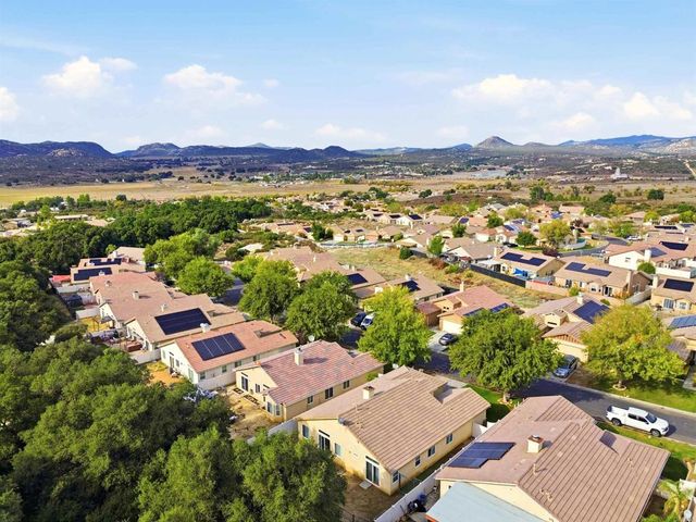 32448 Evening Primrose Trail, Campo, CA 91906