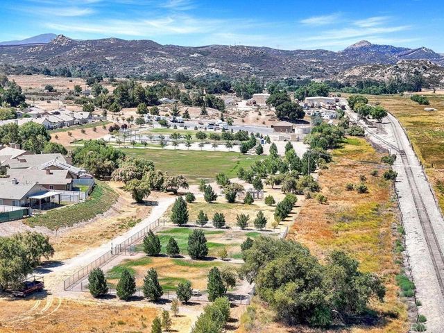 32448 Evening Primrose Trail, Campo, CA 91906
