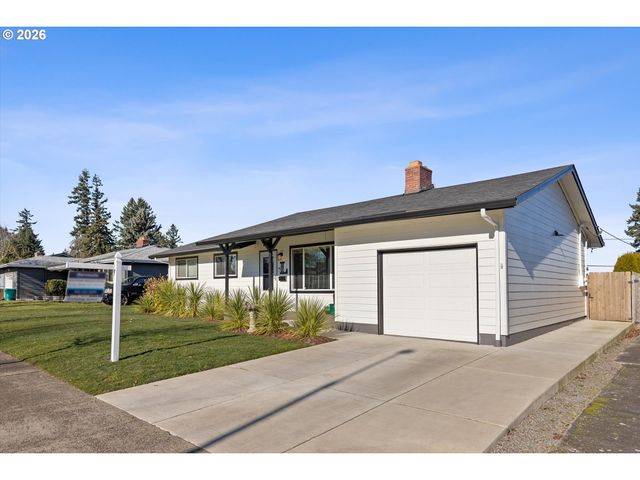 11821 Ne SISKIYOU St, Portland, OR 97220