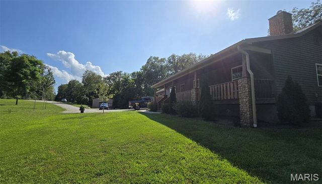 831 Old Colony Road, Defiance, MO 63341
