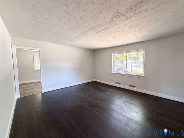 1010 North Ave, Hopewell, VA 23860