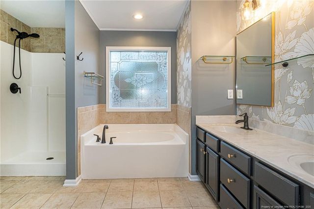 476 Basket Oak Drive, Bunnlevel, NC 28323