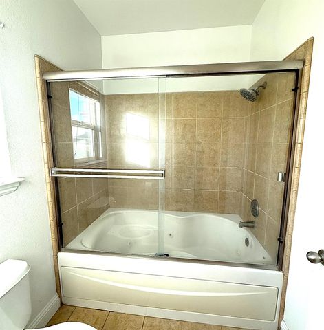 3817 Dockery Avenue, Selma, CA 93662