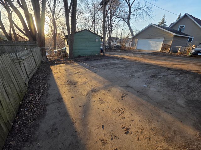 1123 6th Street E, Saint Paul, MN 55106