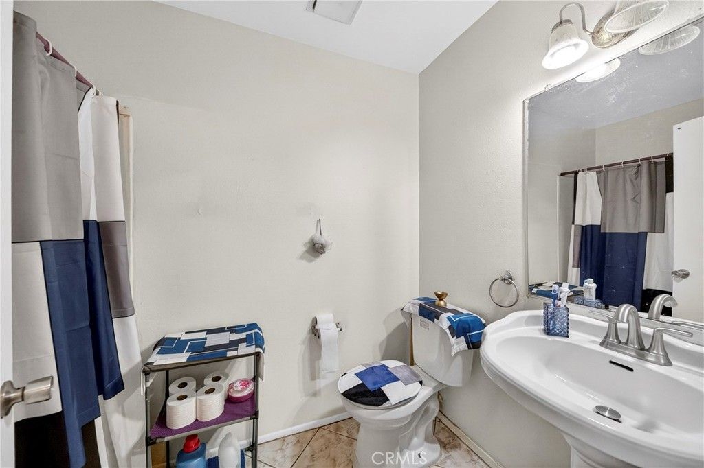 Image 8 of property listing at 1218 S Cypress Avenue B, Ontario, CA 91762