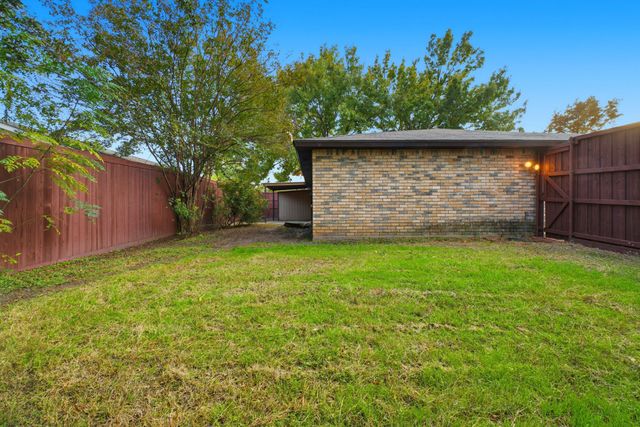 9101 Willowbrook Drive, Rowlett, TX 75088