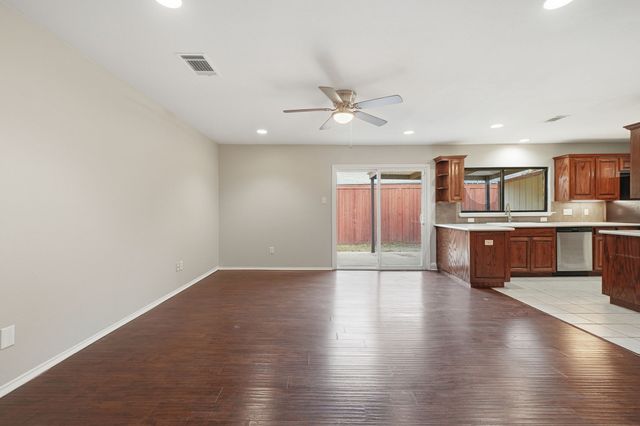 9101 Willowbrook Drive, Rowlett, TX 75088