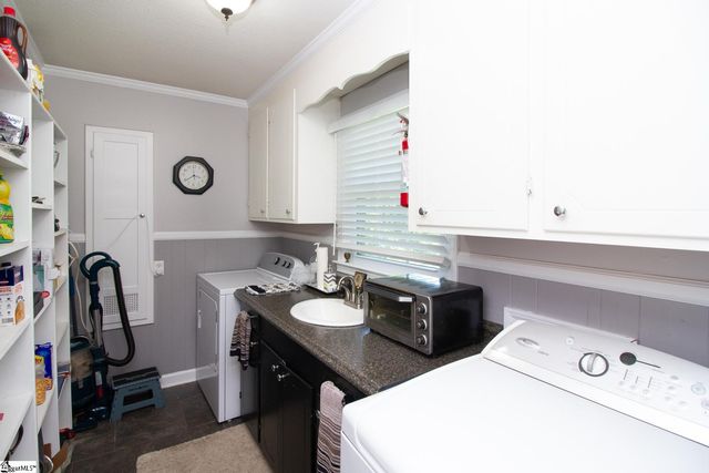 230 Jenkins Circle, Townville, SC 29689