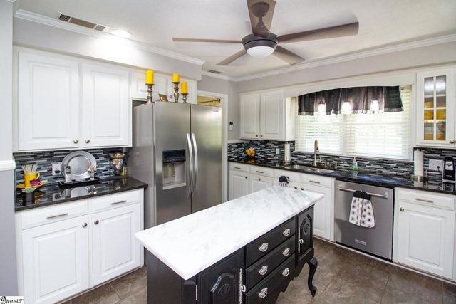 230 Jenkins Circle, Townville, SC 29689