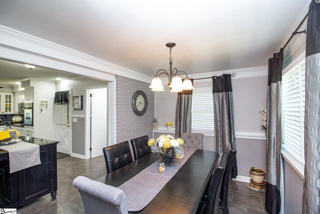 230 Jenkins Circle, Townville, SC 29689