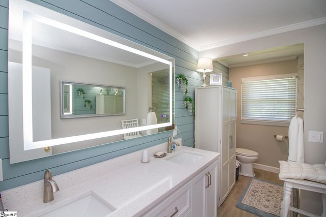 230 Jenkins Circle, Townville, SC 29689