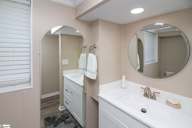 230 Jenkins Circle, Townville, SC 29689