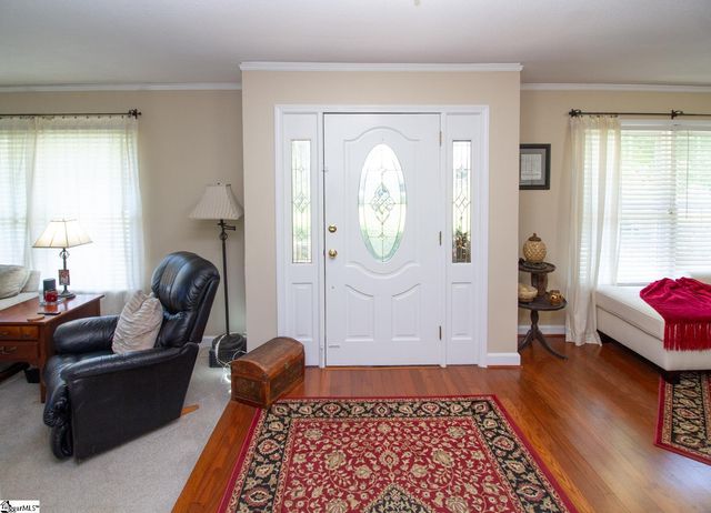 230 Jenkins Circle, Townville, SC 29689
