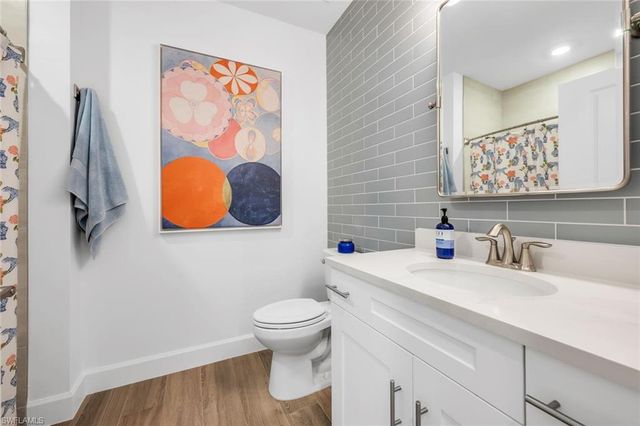 16885 Fairgrove Way Unit 102, Naples, FL 34110