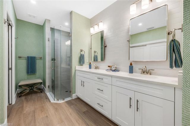 16885 Fairgrove Way Unit 102, Naples, FL 34110