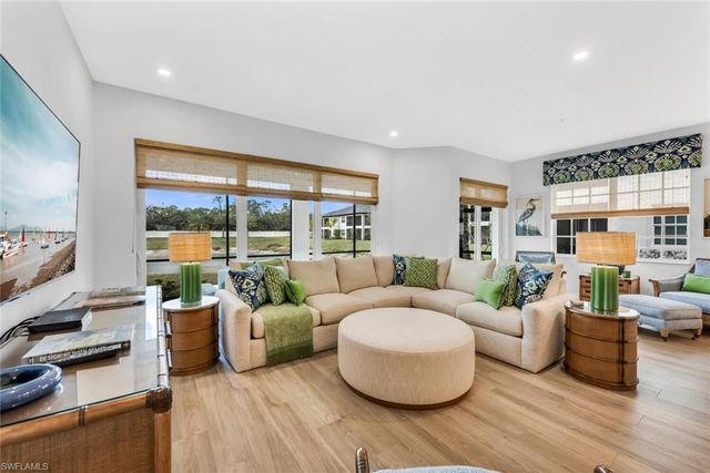 16885 Fairgrove Way Unit 102, Naples, FL 34110