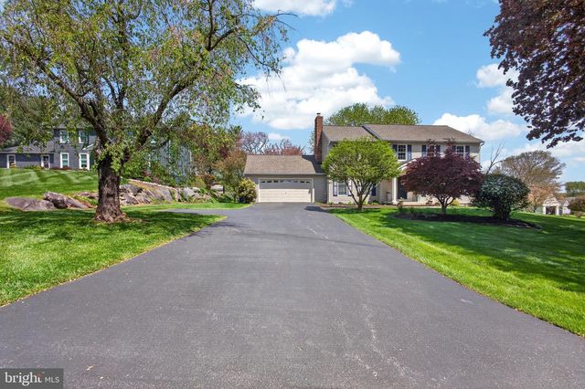 1115 LOFTING LN, West Chester, PA 19382