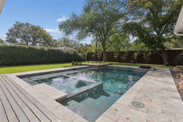 6452 Lavendale Avenue, Dallas, TX 75230