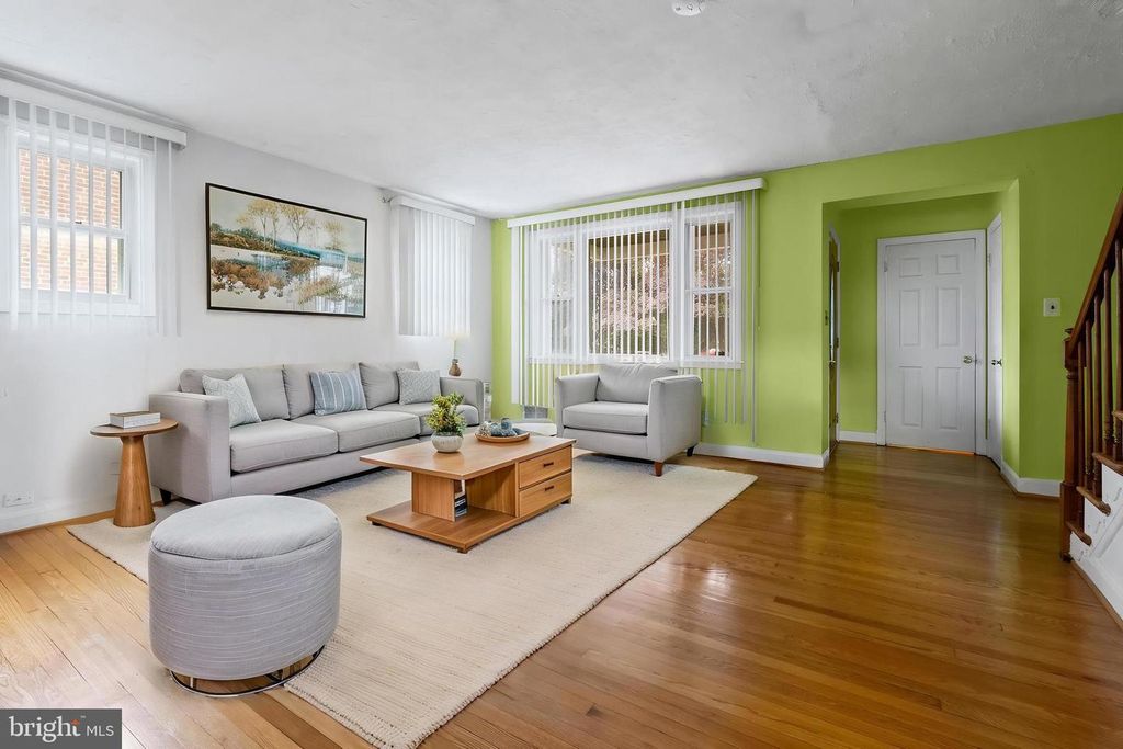 Image 1 of property listing at 3920 ROSECREST AVE, Baltimore, MD 21215