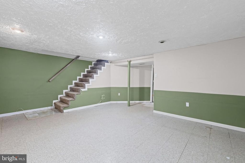 Image 24 of property listing at 3920 ROSECREST AVE, Baltimore, MD 21215