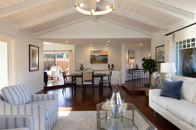 8022 River Place, Carmel, CA 93923